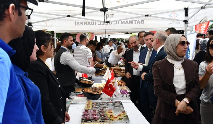 Batman Üniversitesinde 3. Gastronomi Festivali