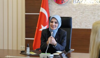 Bakan Göktaş, üniversitelilerin sosyal farkındalık projesine destek verdi
