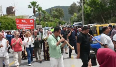Zeytin çiçeği festivali yöresel ürünlerle renklendi