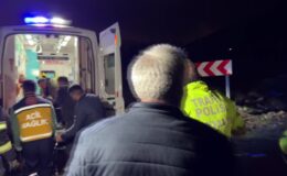 Otomobil dereye uçtu, 3 kişi yaralandı