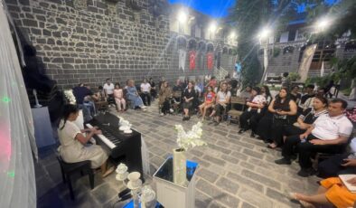 Diyarbakır BİLSEM öğrencilerinden tarihi mekanda konser