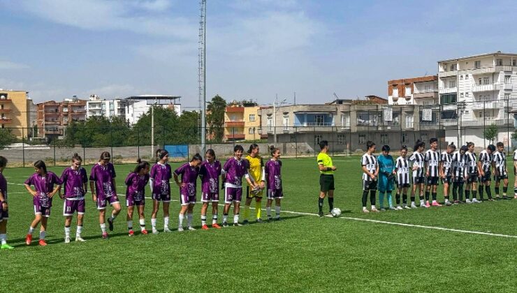 Diyarbakır kadın futbol takımı yarı finalde, erkekler liderliğe yükseldi