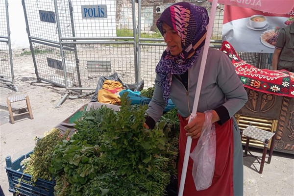 Diyarbakır’da altı çocuk annesi geçim mücadelesi veriyor