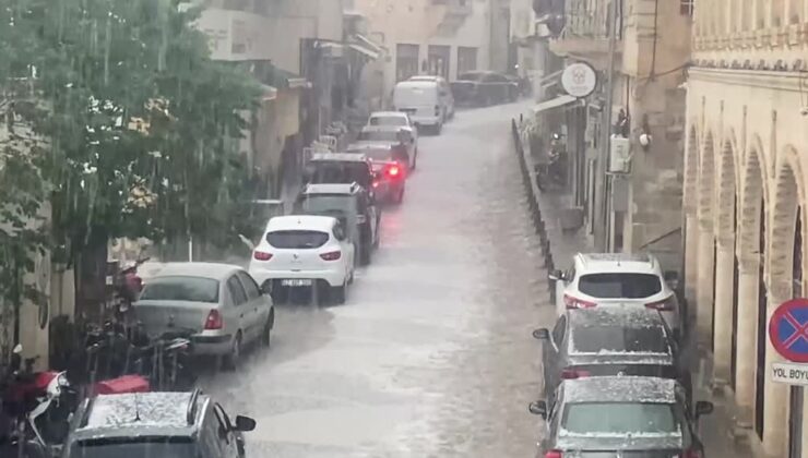 Dolu yağışı ve sağanak etkili oldu