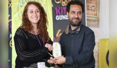 Ergani’de öykü yarışmasının kazananları ödüllerini aldı
