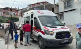 Elektrik kontağından kaynaklı yangında 1 kişi yaralandı