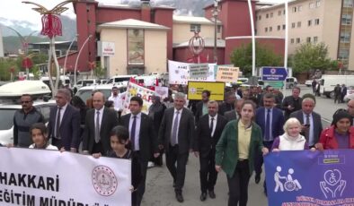 Engelliler Haftası dolayısıyla “farkındalık yürüyüşü” düzenlendi