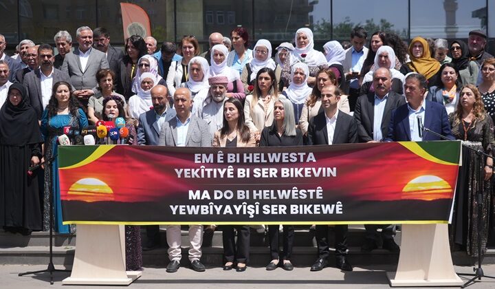 Eş Başkan Hatun, Demokratik Birlik İnisiyatifi’nin açıklamasına katıldı