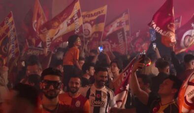Kayserispor’u 3-0 yenen Galatasaray şampiyonluğunu ilan etti