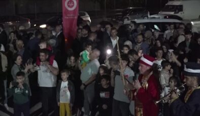 Malatya’dan hac yolculuğu için 401 kişilik kafile uğurlandı
