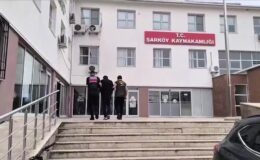 Kendisini jandarma olarak tanıtıp dolandırıcılık yapan şüpheli tutuklandı