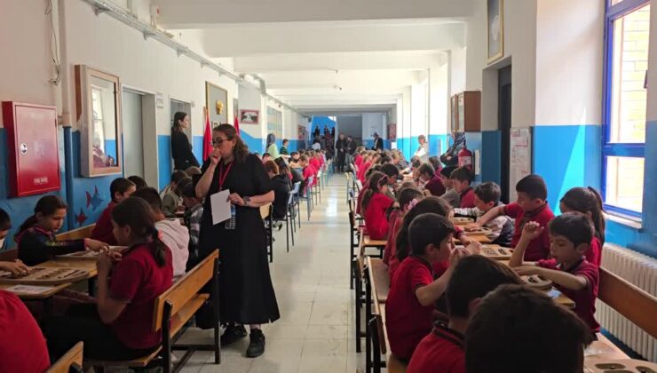 Köy okulunda bestemşe turnuvası yapıldı