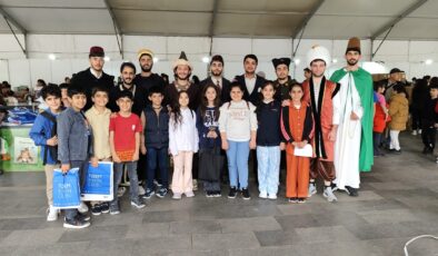 Kulp’lu öğrenciler kitap festivalinde hem öğrendi hem eğlendi