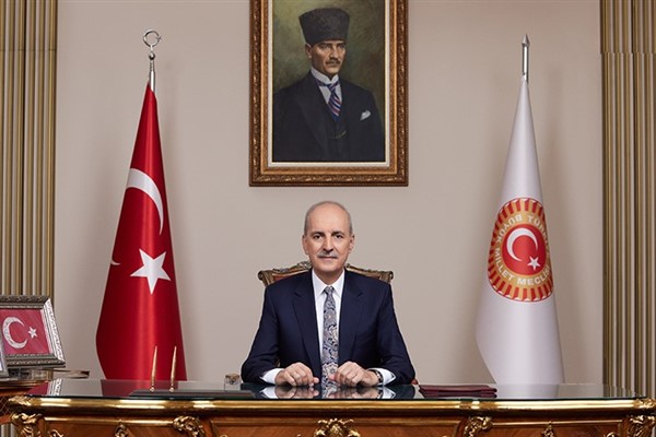 Kurtulmuş: Teknolojik dönüşümü, yapay zeka alanında da sürdürmek mecburiyetindeyiz