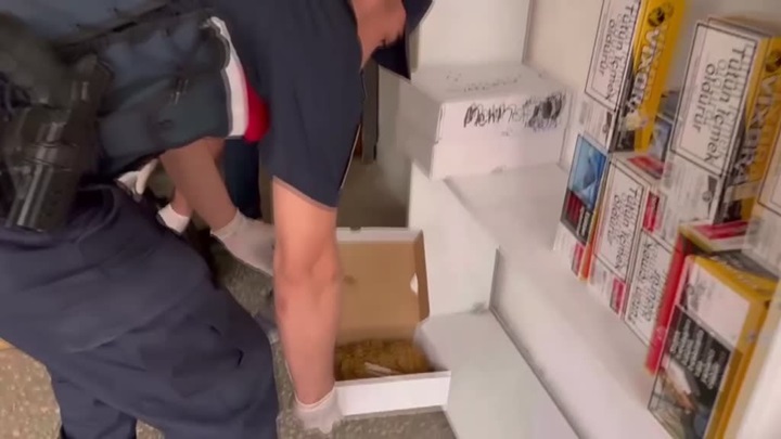 125 bin makaron ele geçirildi