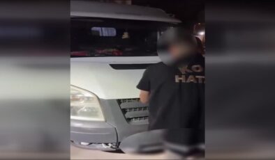 Minibüste 10 ruhsatsız tabanca ele geçirildi