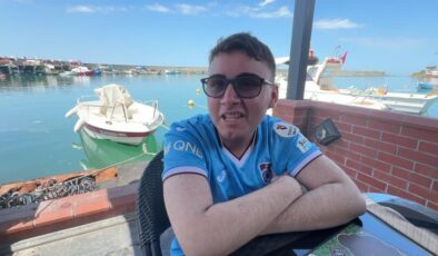 Nadir görülen genetik hastalıkla mücadele eden Efe’nin en büyük tutkusu Trabzonspor