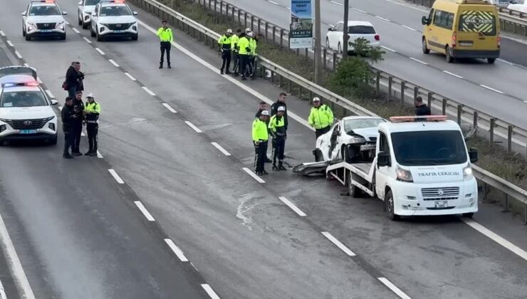 Otomobilin otobüse çarpması sonucu 1 kişi öldü