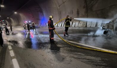 Şırnak’ta araçta çıkan yangın söndürüldü