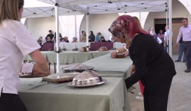 Siirt’te yöresel lezzetler yarıştı: 57 tarif jüriyle buluştu