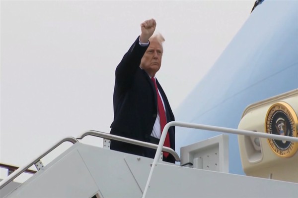 Trump: Putin’in önerisi umut verici, iki tarafla çalışacağım