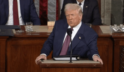 Trump, sosyal harcamaları kısıyor, askeri bütçeyi artırıyor
