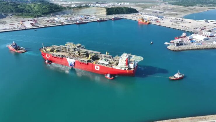 Türkiye’nin ilk yüzer doğal gaz üretim platformu Osman Gazi Filyos Limanı’nda