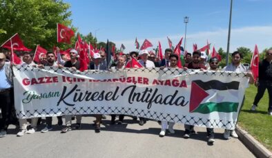 Üniversite öğrencileri Filistin’e destek yürüyüşü düzenledi