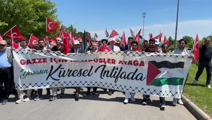 Üniversite öğrencileri Filistin’e destek yürüyüşü düzenledi