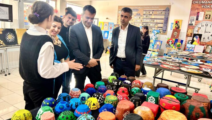 Kulp Anadolu Lisesi’nden yıl sonu resim sergisi
