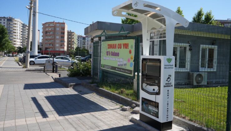 Kayapınar Belediyesi’nden engelliler için şarj istasyonları