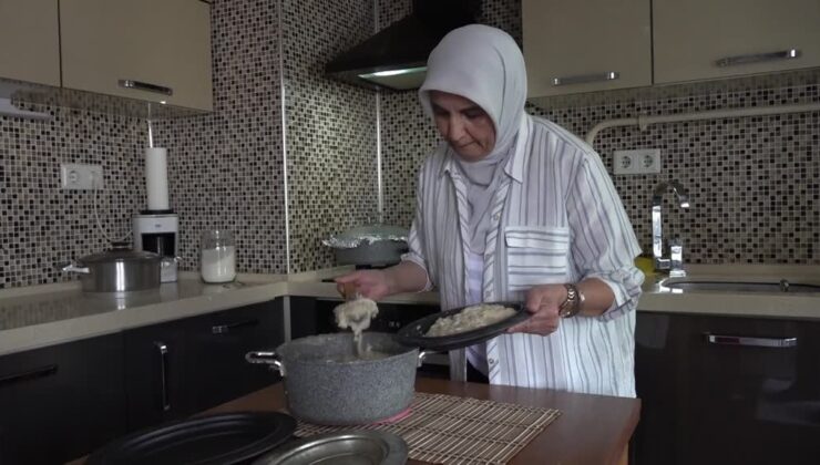 Yöresel yemek ustası, unutulmaya yüz tutan lezzetleri orijinal haliyle yaşatıyor