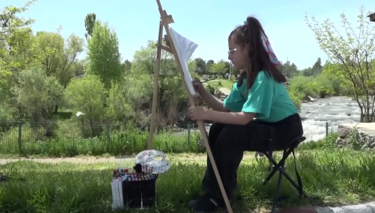 Vanlı öğrenci “Yeşilayın yeşil kuşları” resmiyle Türkiye birincisi oldu