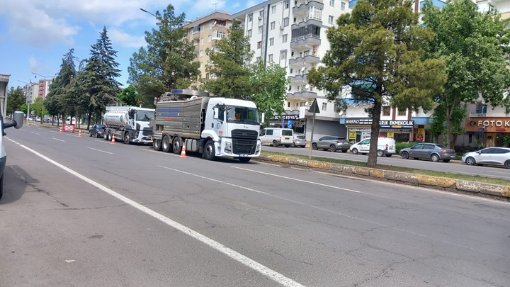Büyükşehir Çalışmalarını Aralıksız Sürdürüyor