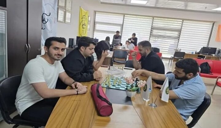 Diyarbakır’da görme engelli öğrencilere santraç eğitimi