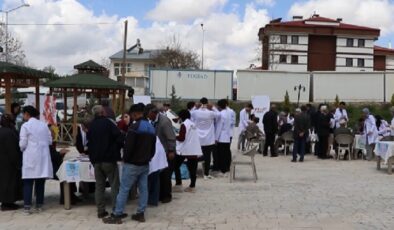 Elazığ’da”Genç Yeryüzü Doktorları” vatandaşlara sağlık taraması