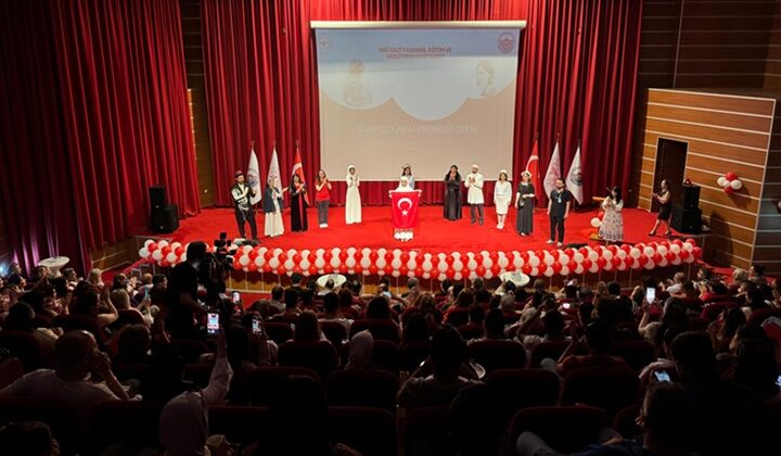 Diyarbakır’da Hemşireler Günü Kutlandı