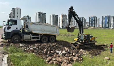 Kayapınar Belediyesi’nden çok amaçlı yol çalışması