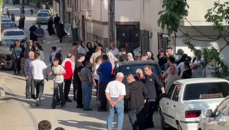 Komşular arasında çıkan kavgada 4 kişi yaralandı