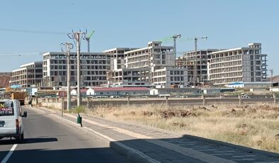 Kayapınar Şehir Hastanesi’nin Kaba İnşaatı Tamamlandı