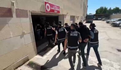 10 kişinin yaralandığı silahlı saldırıya ilişkin 4 zanlı tutuklandı