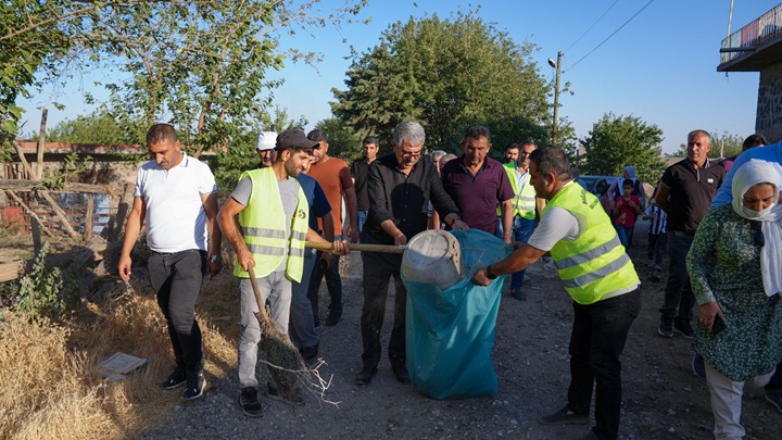 Bağlar’da temizlik kampanyası start aldı