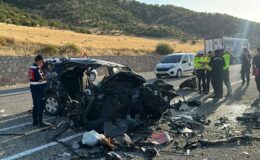 Adıyaman’daki trafik kazasında 4 kişi öldü, 1 kişi yaralandı