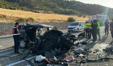 Adıyaman’daki trafik kazasında 4 kişi öldü, 1 kişi yaralandı