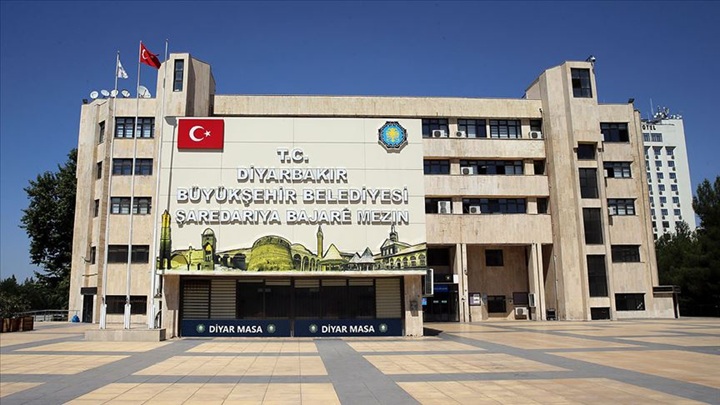Diyarbakır Büyükşehir Belediyesi’nden Bağış Toplama Uyarısı