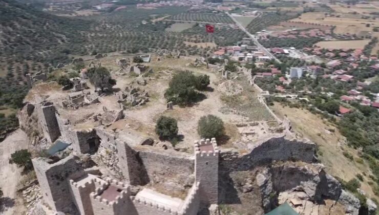 Beçin Antik Kenti’ndeki kazılarda ok uçları bulundu