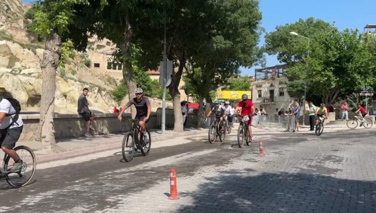Bisiklet Festivali’nde 50 kilometrelik parkurdaki yarışlar başladı
