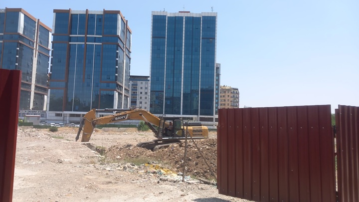 Diyar Galeria Alanında İlk Makine Çalıştı