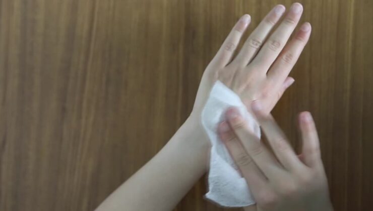 Dermatolojik testleri yapılmamış ıslak mendil cilt sağlığını tehdit ediyor