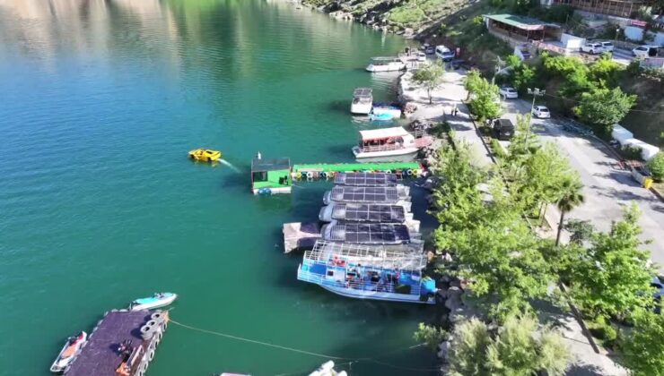 Eğil’de baraj gölünde jet ski ve deniz arabası keyfi